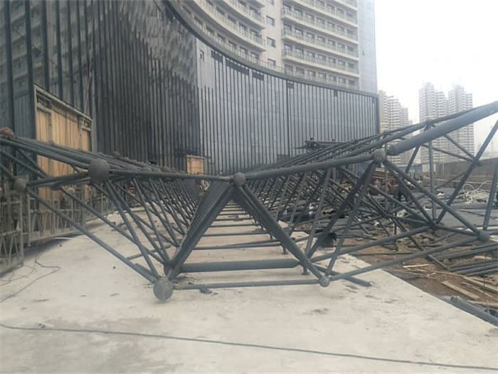 虎林万豪酒店雨棚网架